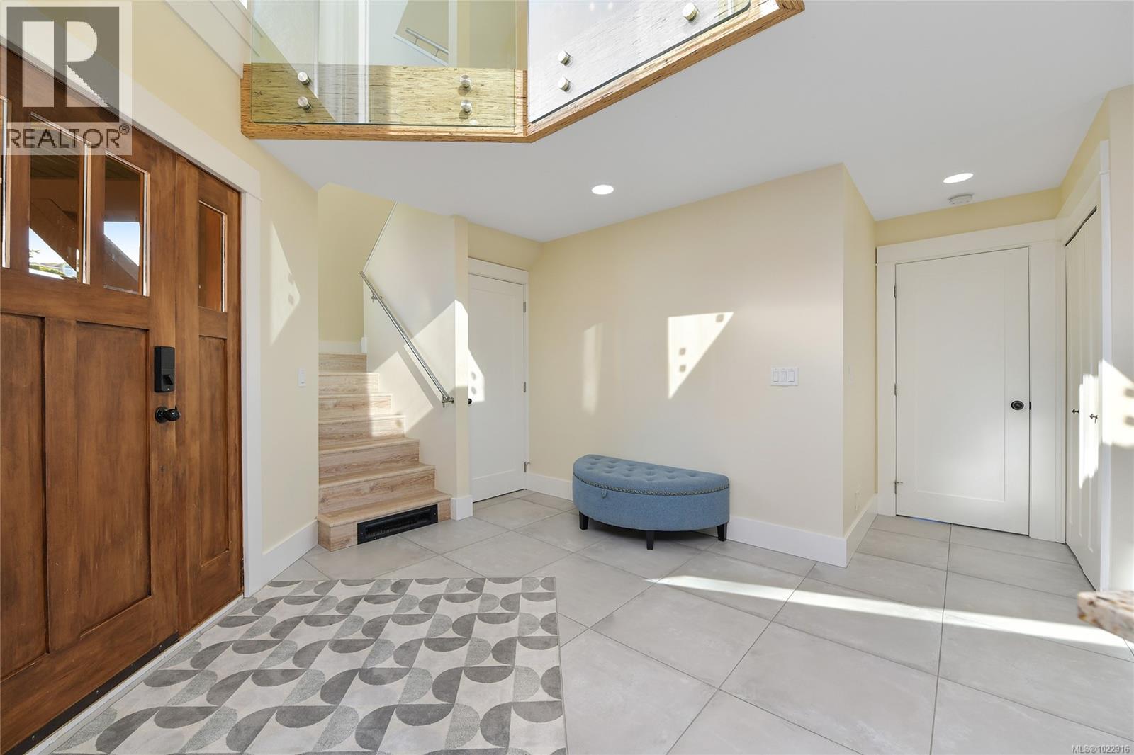 3411 Karger Terr, Colwood