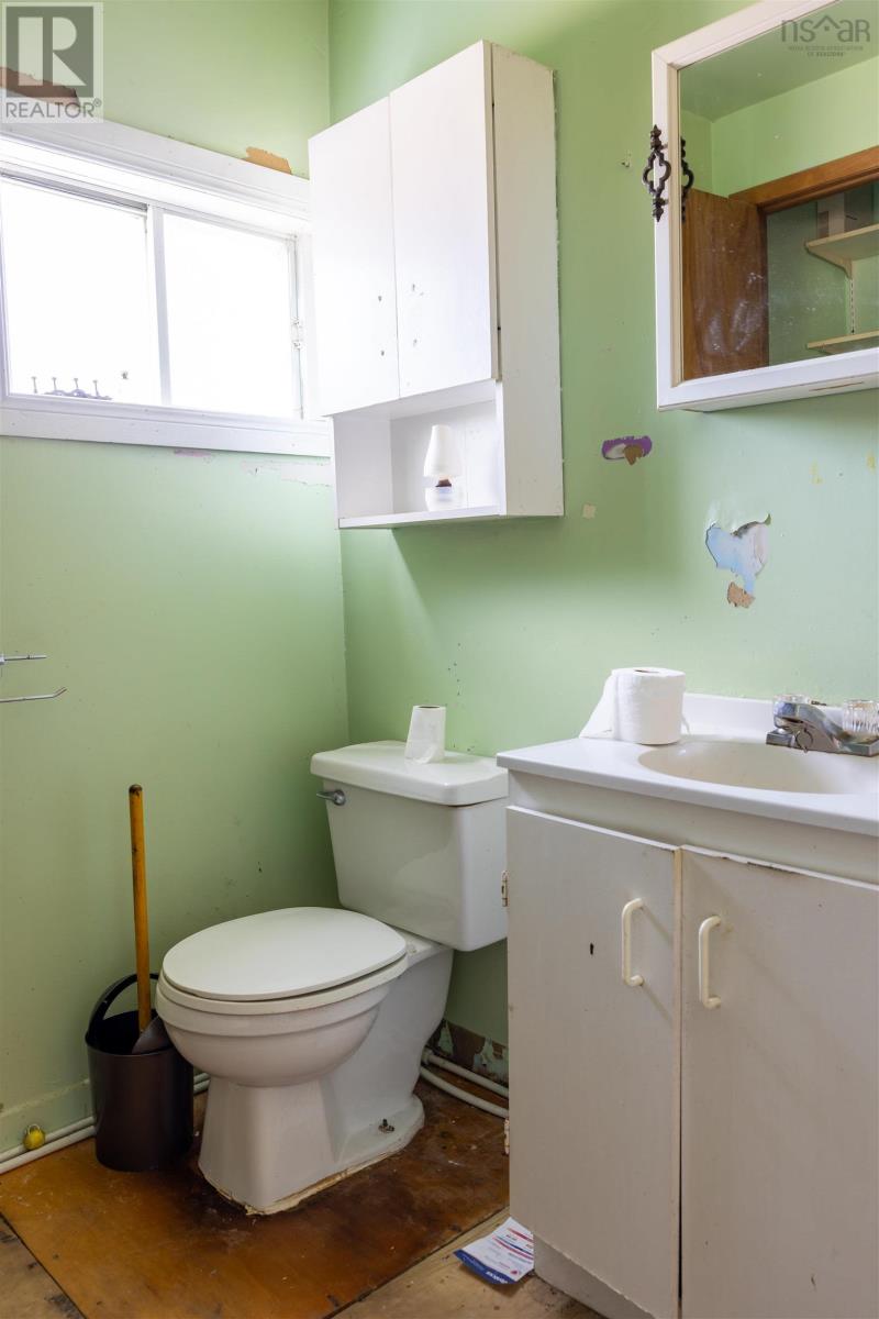 Property 25 of 27 of 56 Isaacs Harbour Road