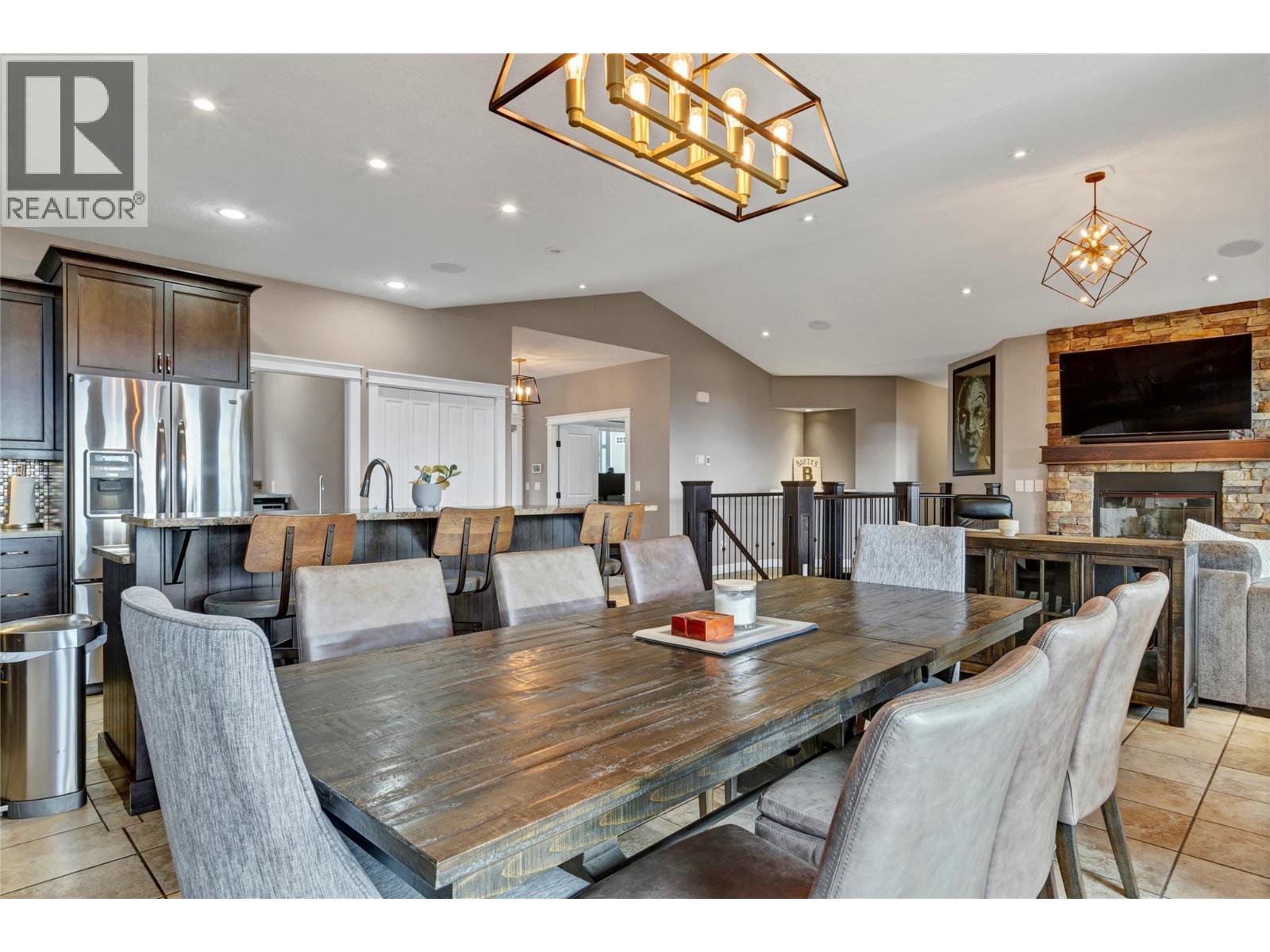  6032 Lynx Drive, Vernon