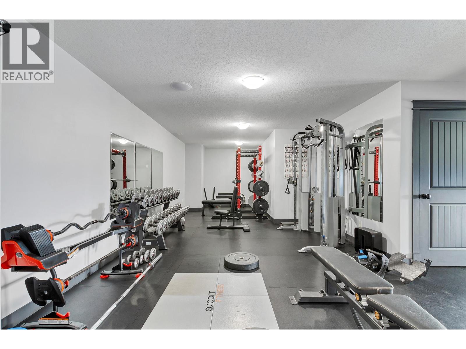  6032 Lynx Drive, Vernon