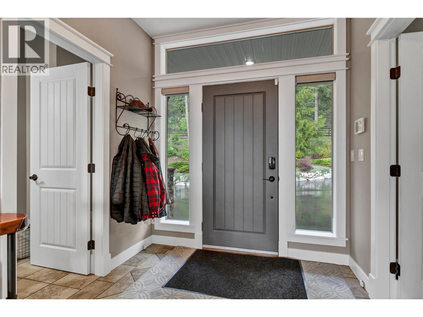  6032 Lynx Drive, Vernon