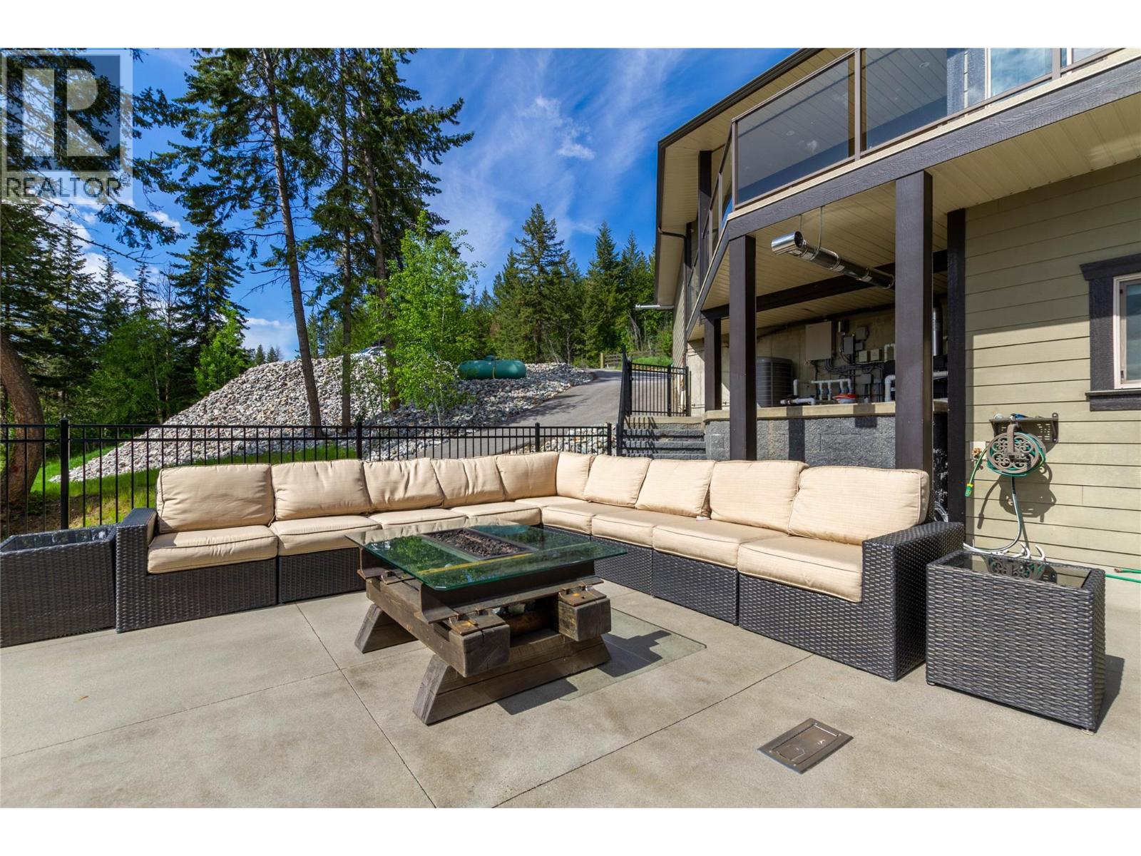  6032 Lynx Drive, Vernon