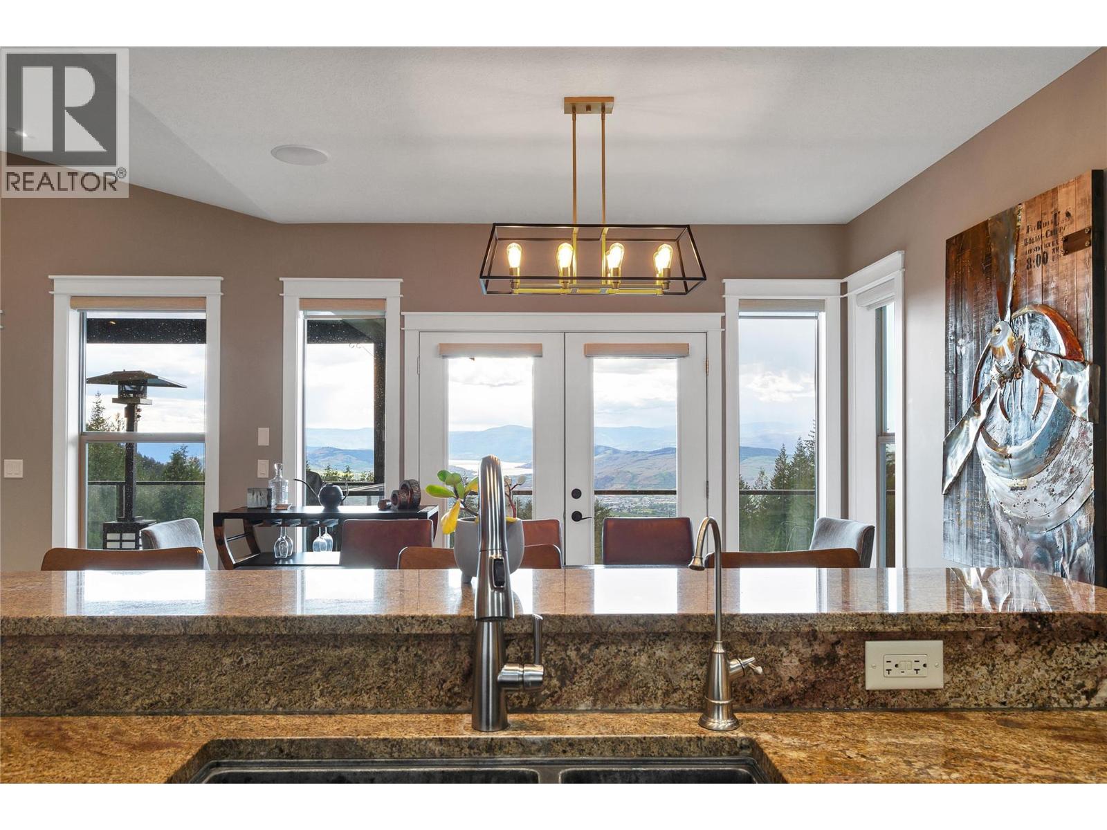 6032 Lynx Drive - 7
