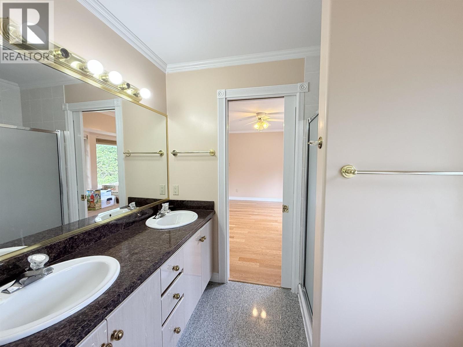 733 MACDONALD AVENUE, Burnaby