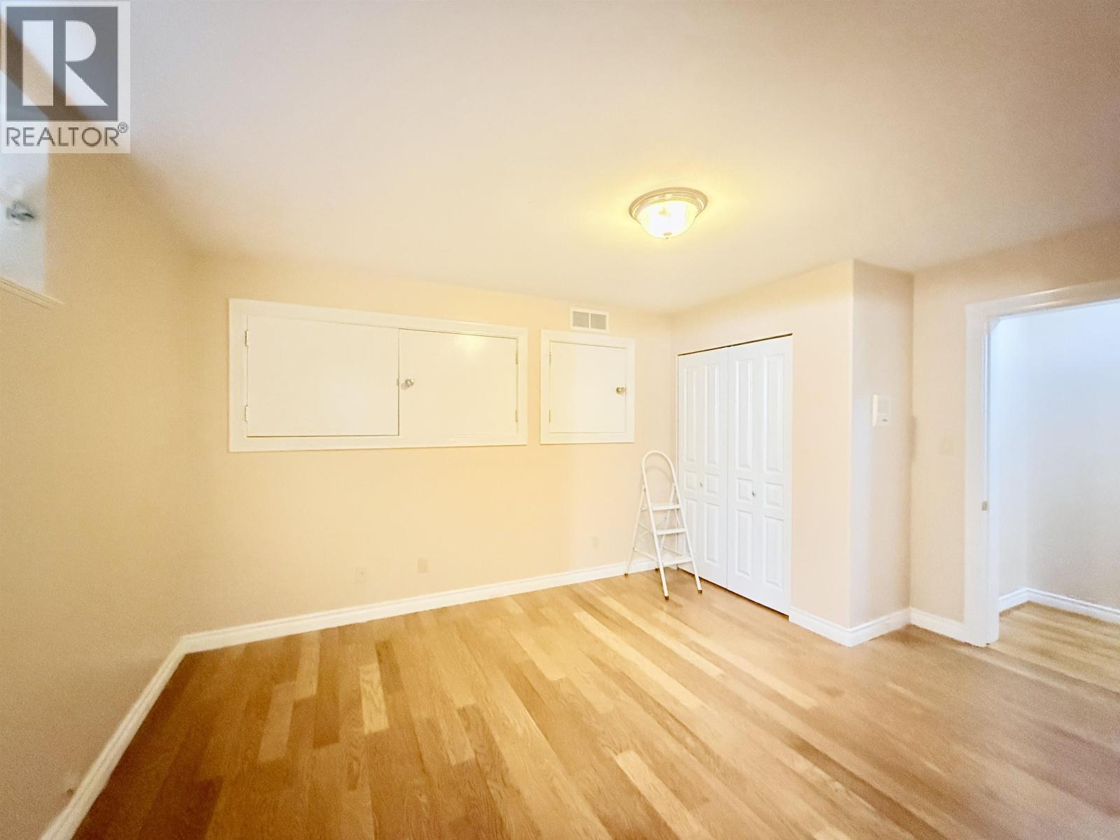 733 MACDONALD AVENUE, Burnaby