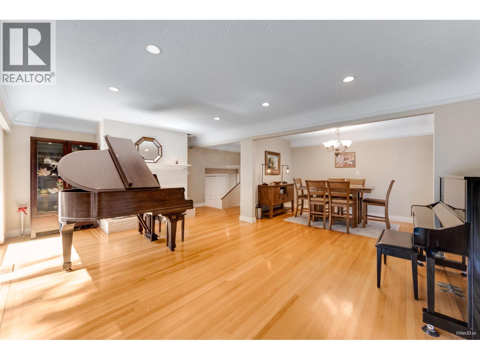 651 KENWOOD ROAD, West Vancouver