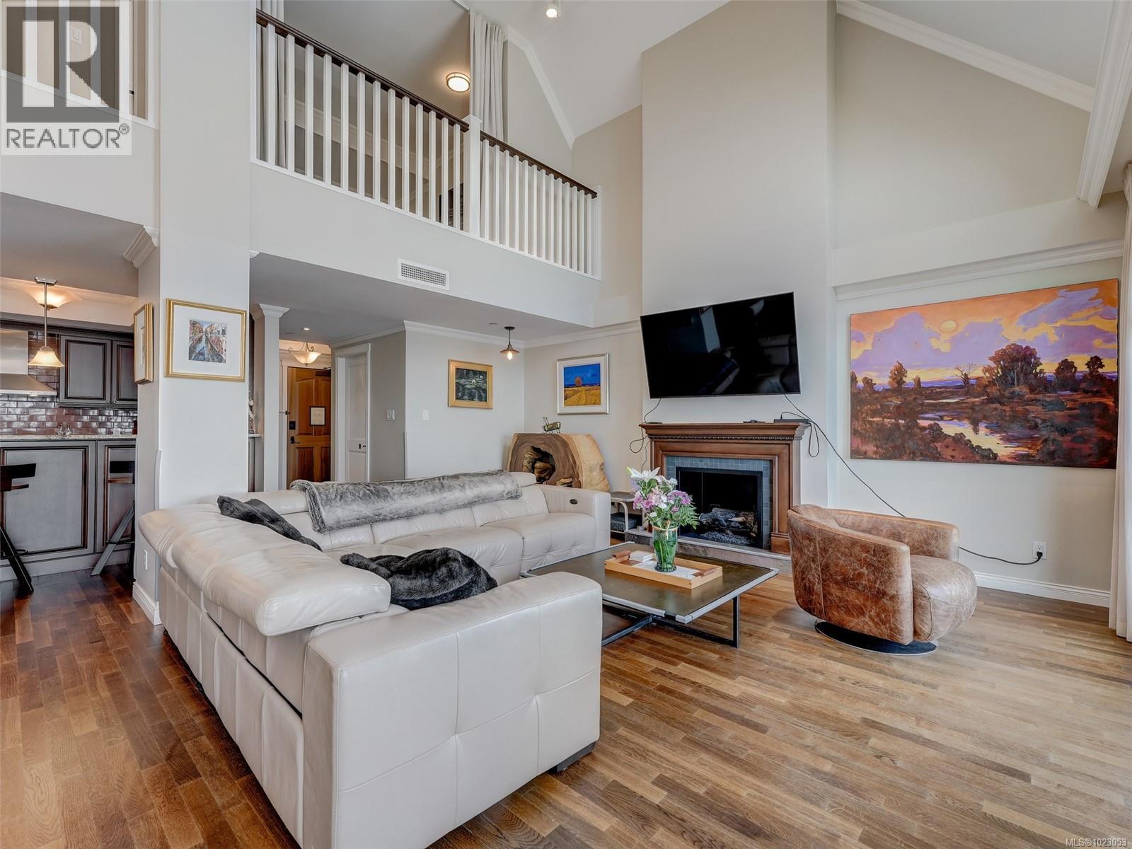 505 1175 Beach Dr, Oak Bay