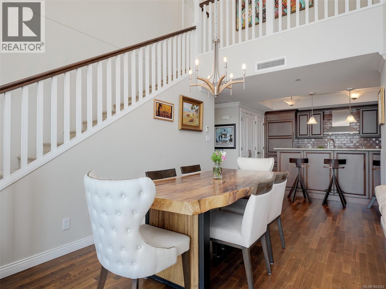 505 1175 Beach Dr, Oak Bay