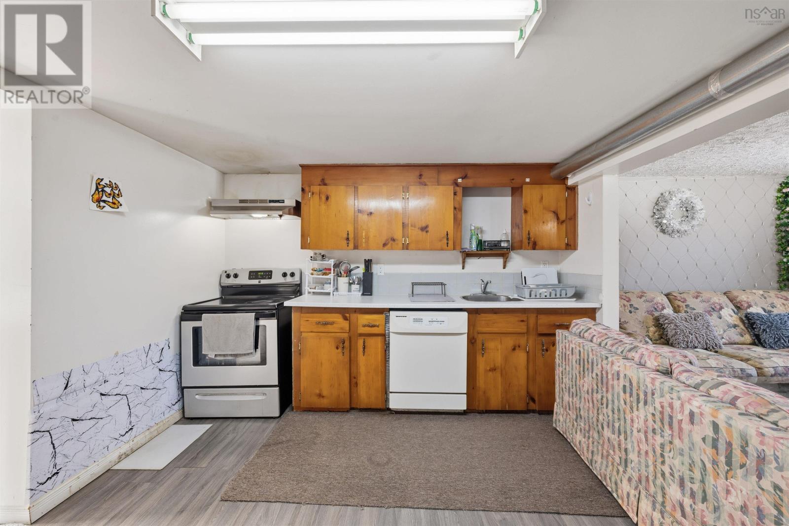 Property 11 of 47 of 28/30 High Street