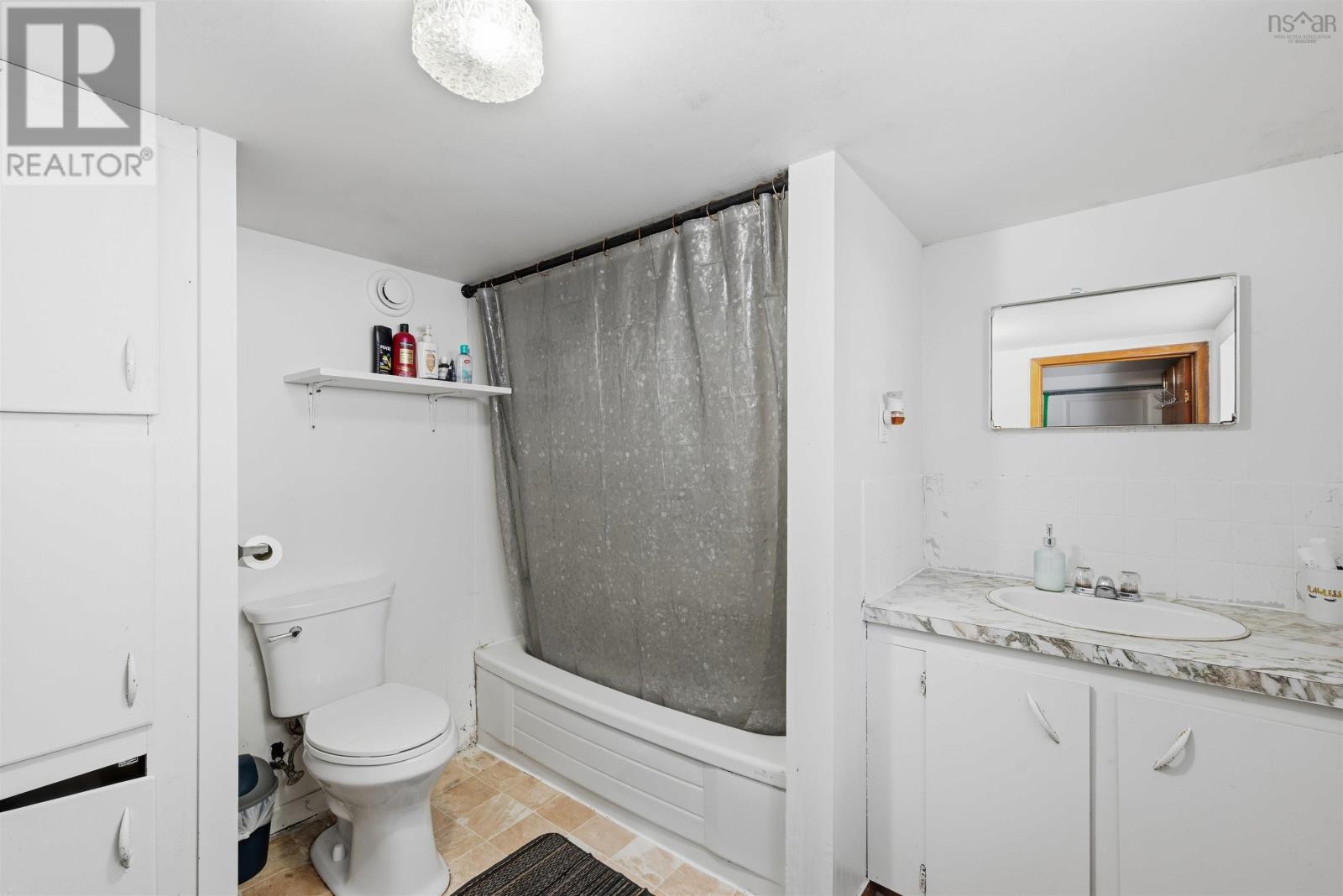 Property 19 of 47 of 28/30 High Street