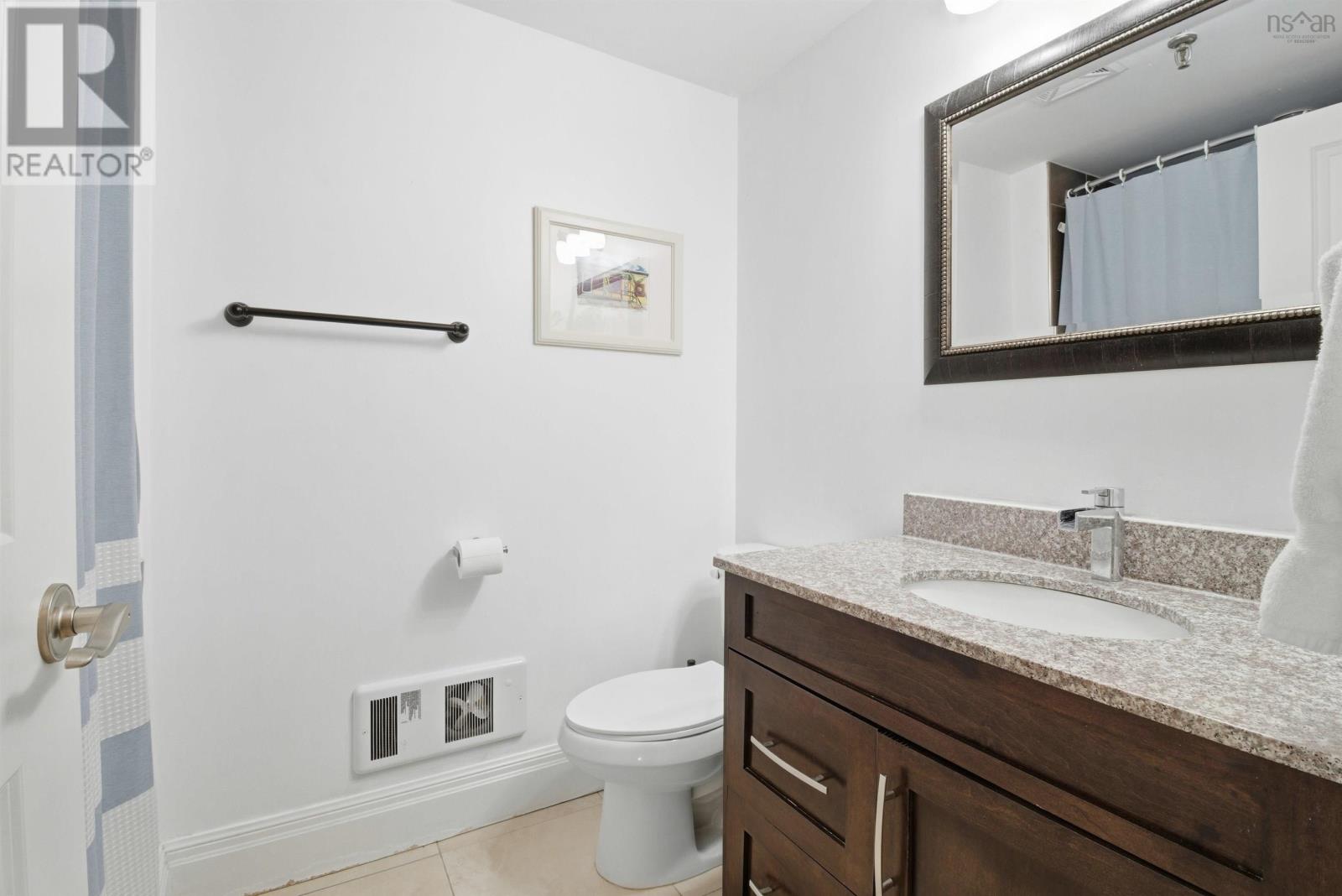 Property 20 of 27 of 123 45 Vimy Avenue