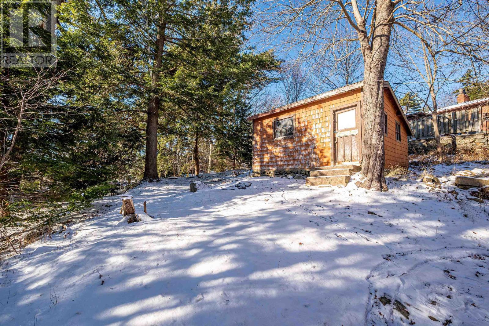 Property 36 of 43 of 28/30 High Street