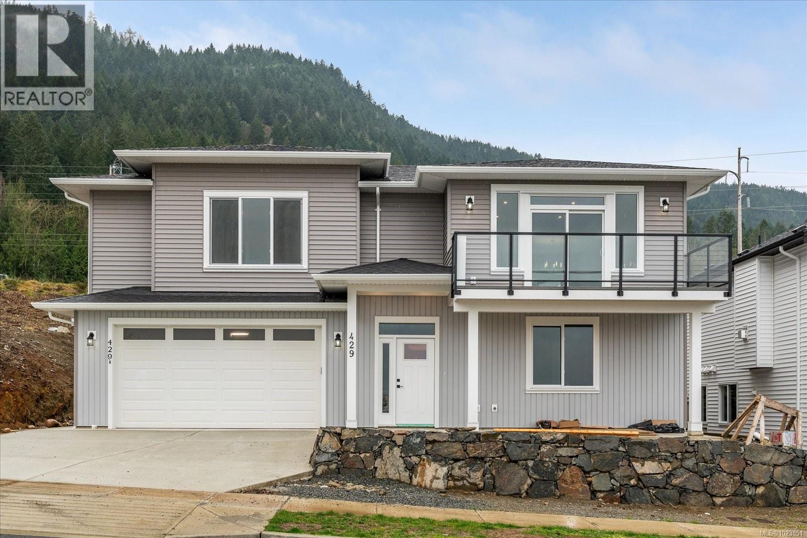429 Colonia Dr S - 1