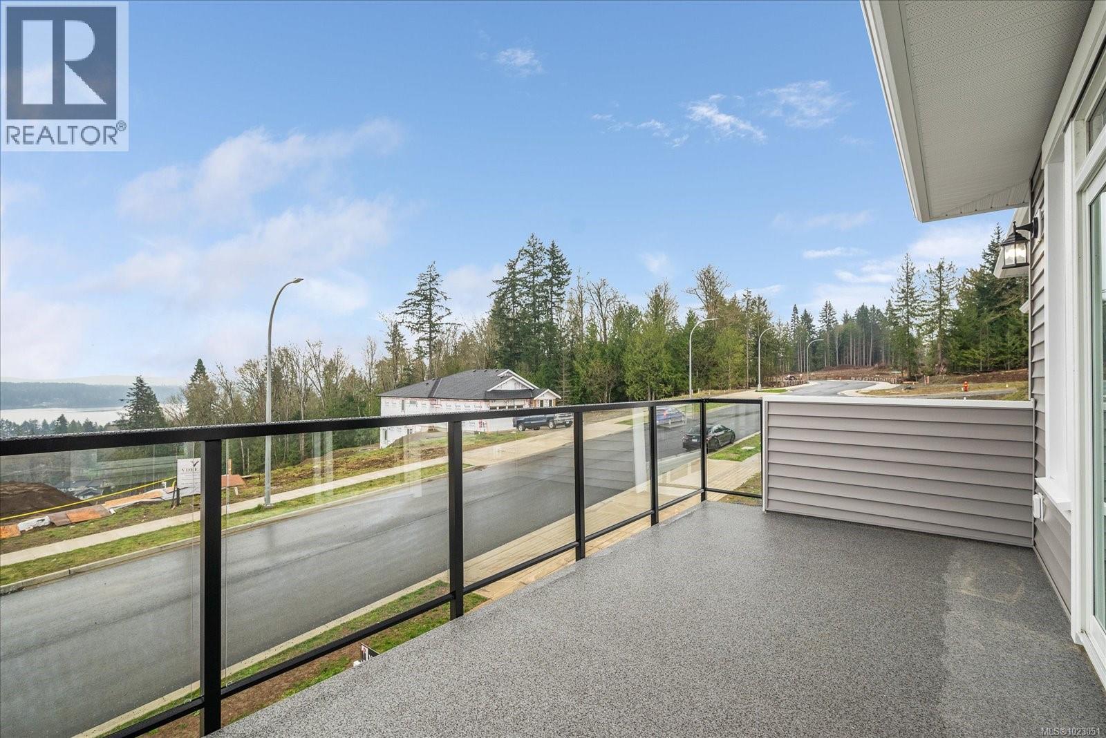 429 Colonia Dr S - 11
