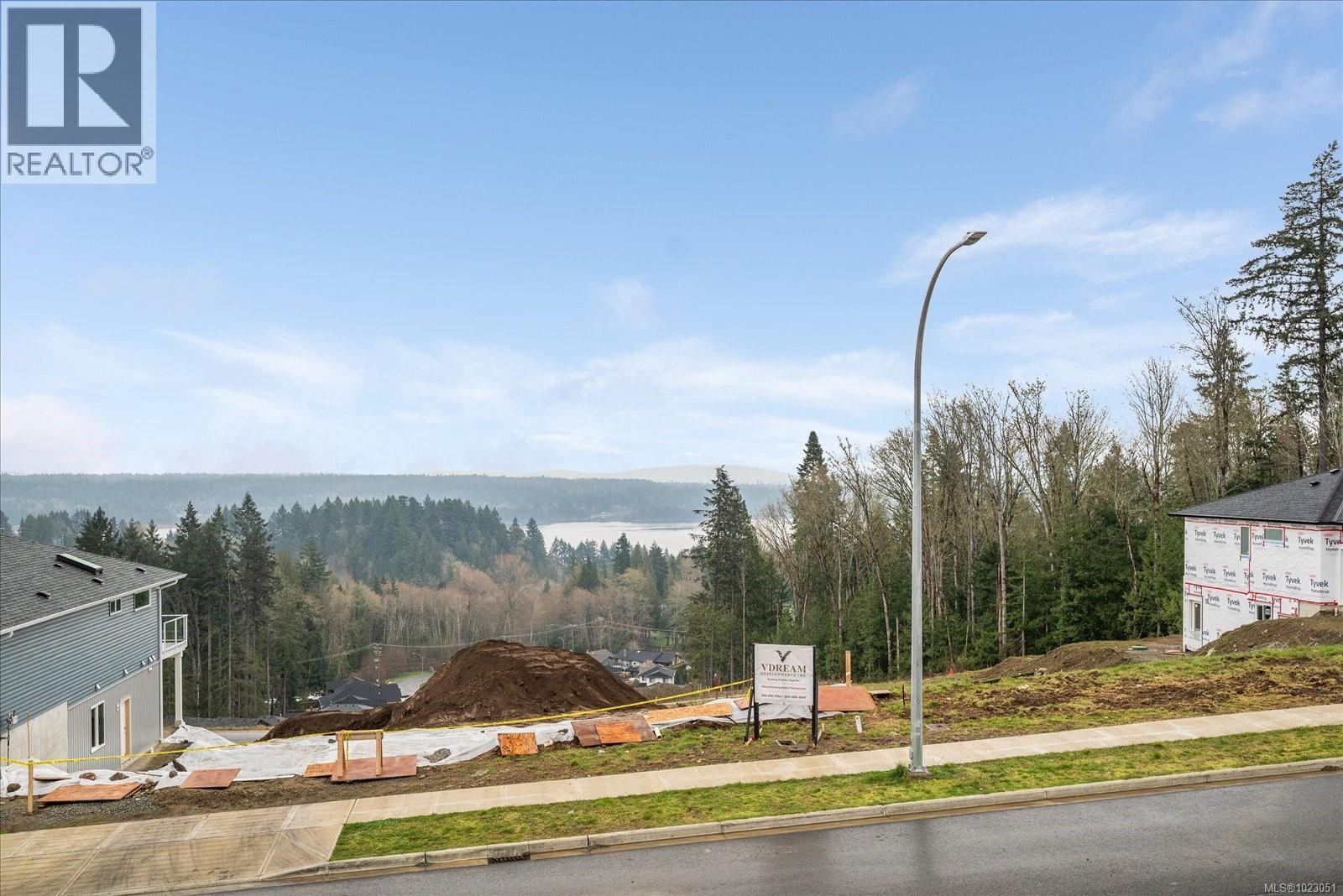 429 Colonia Dr S - 12