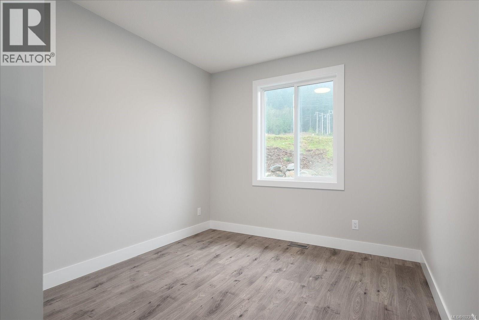 429 COLONIA DR S - 29