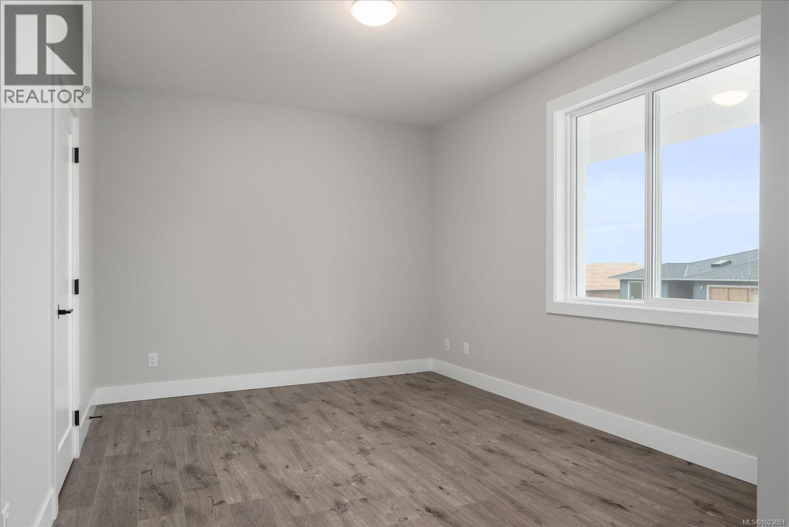 429 Colonia Dr S - 34