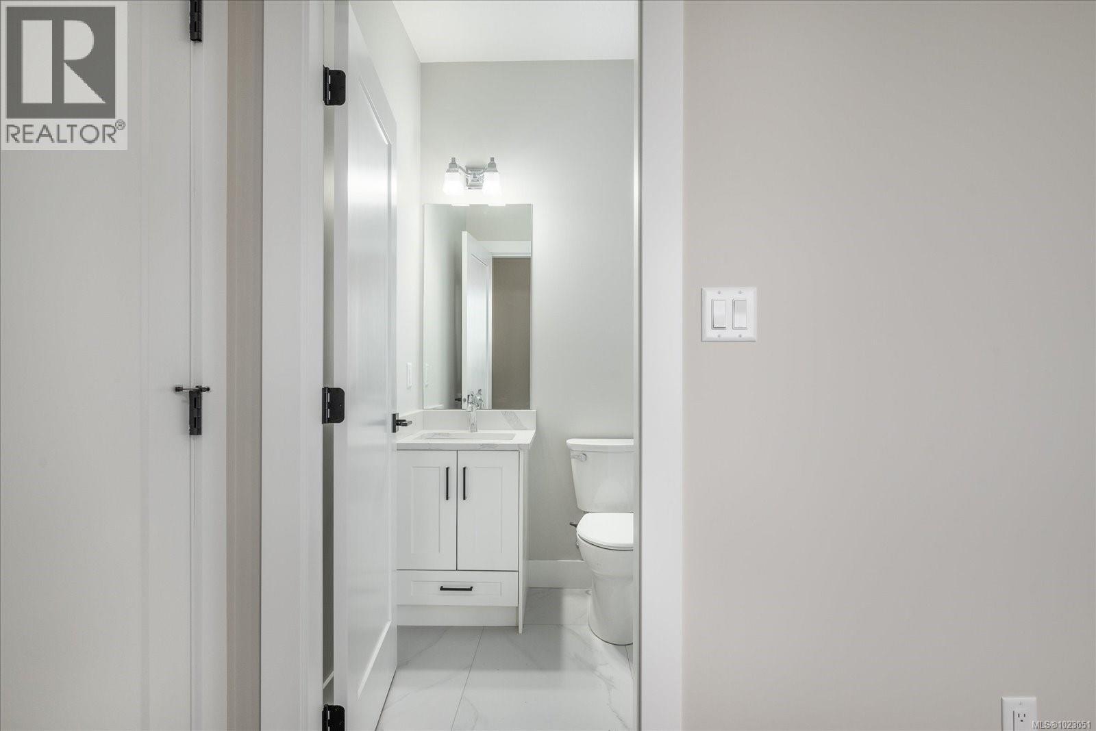 429 Colonia Dr S - 35