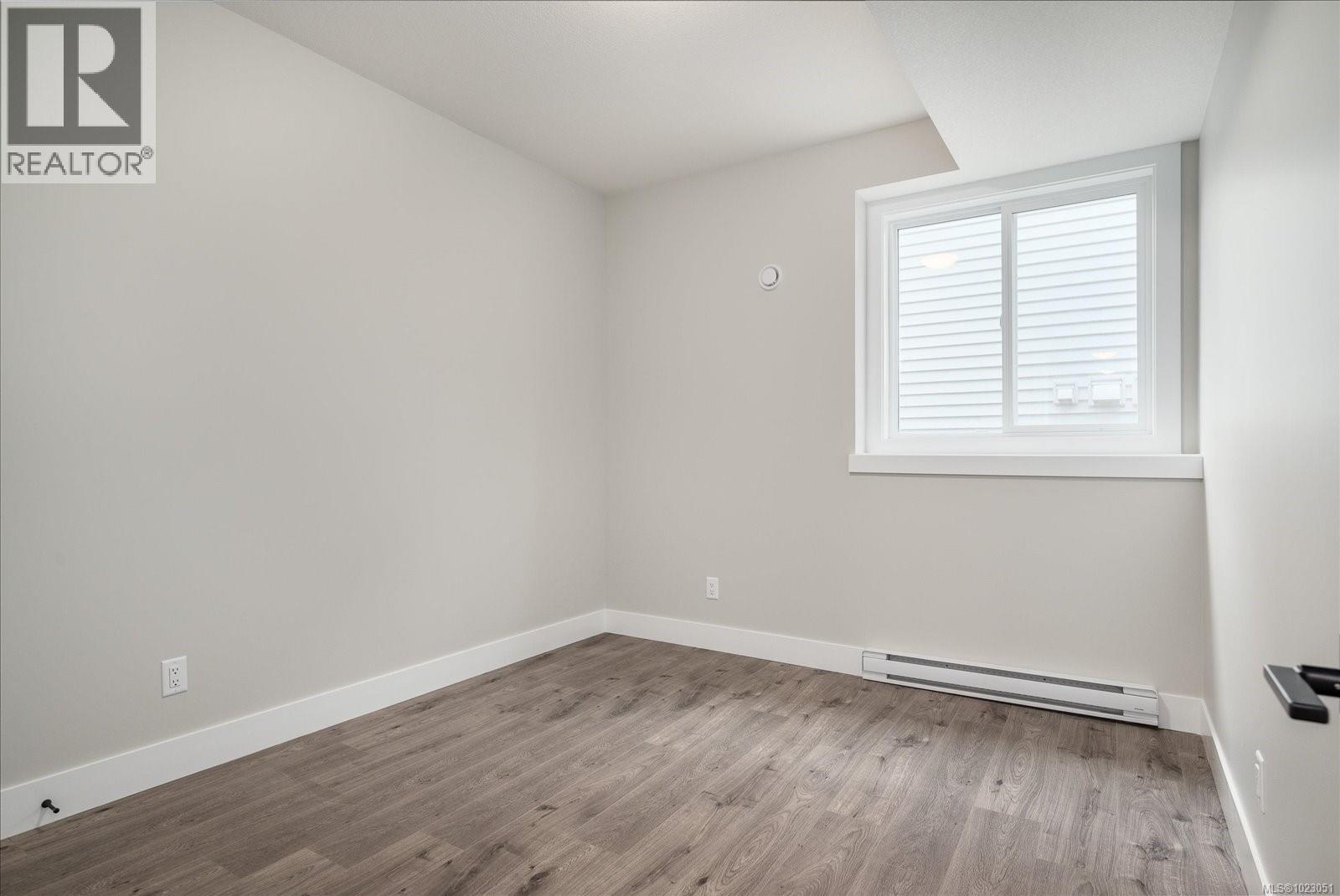 429 Colonia Dr S - 43