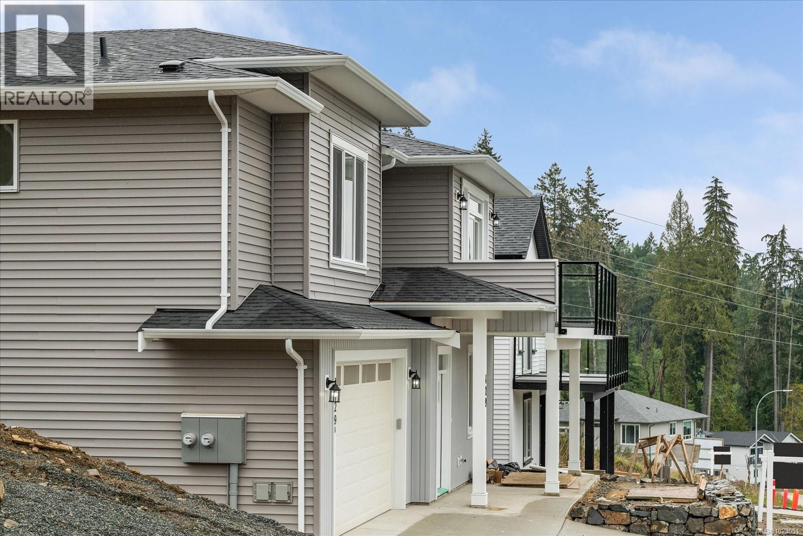 429 COLONIA DR S - 49