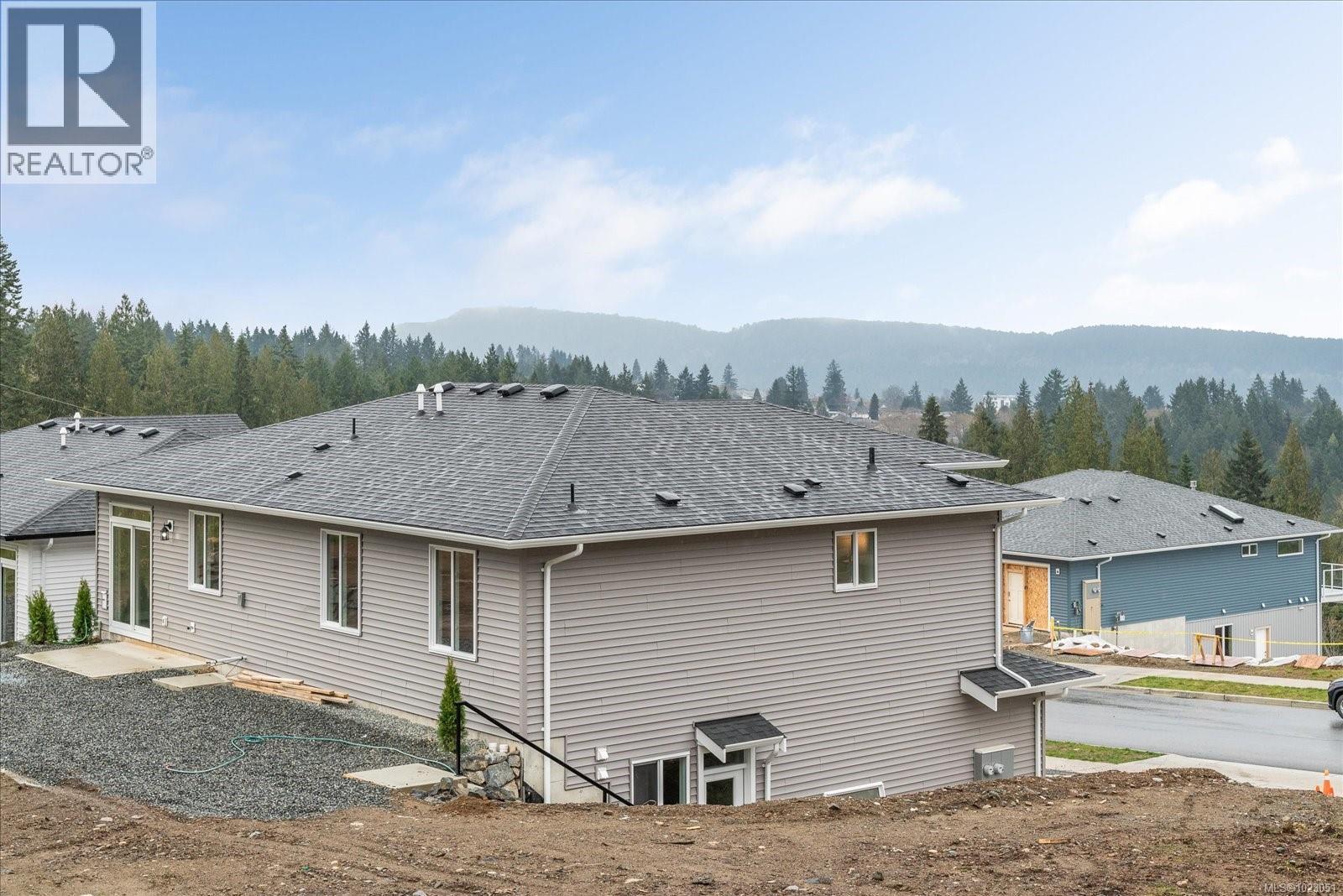 429 COLONIA DR S - 50