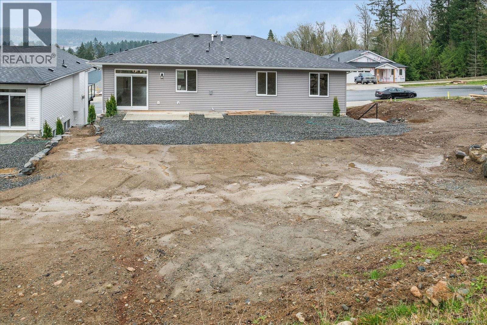 429 COLONIA DR S - 54