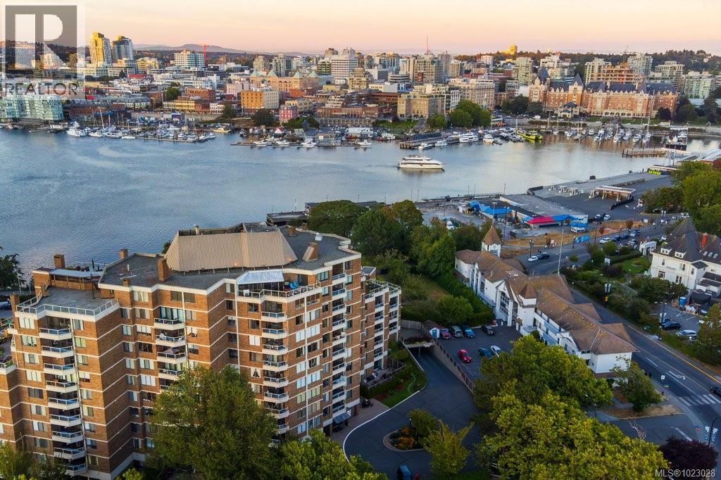 1102 225 Belleville Street, Victoria