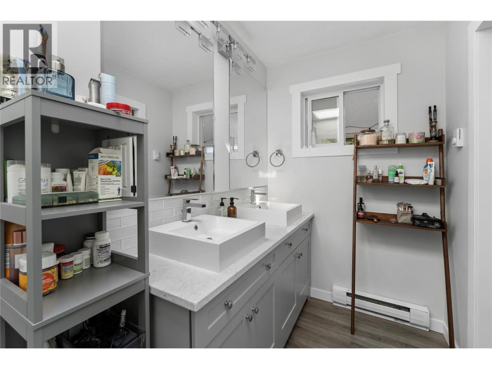  950 Raymer Avenue, Kelowna