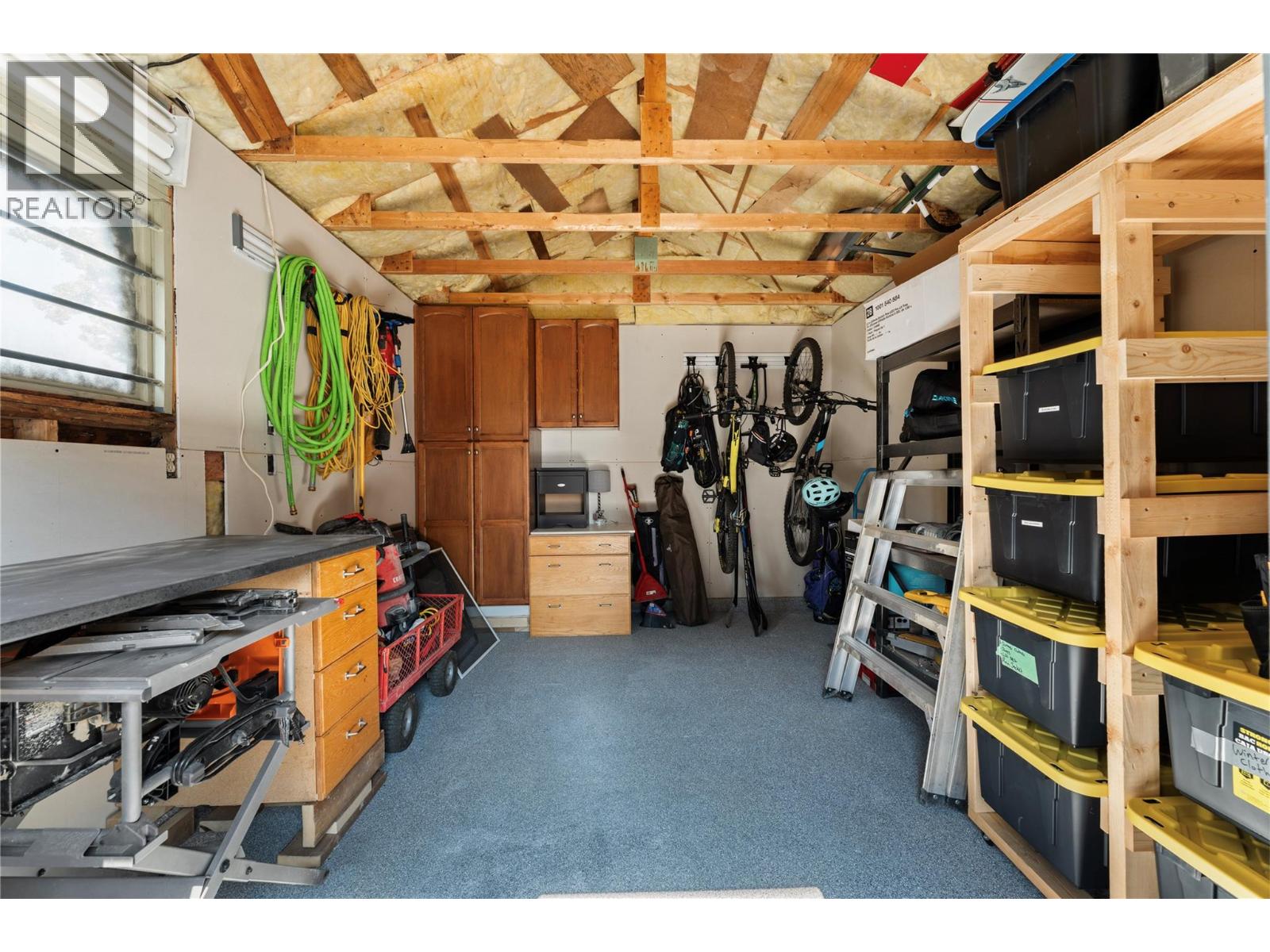  950 Raymer Avenue, Kelowna