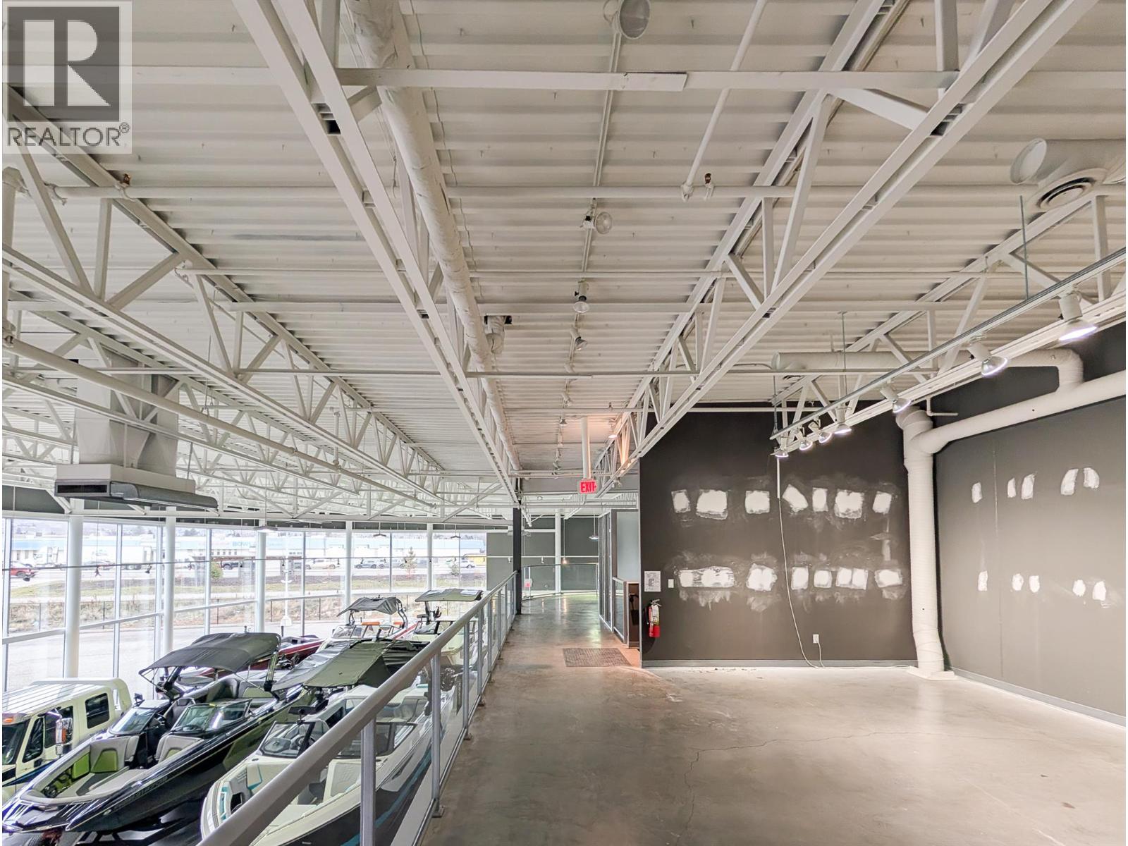  884 McCurdy Place, Kelowna