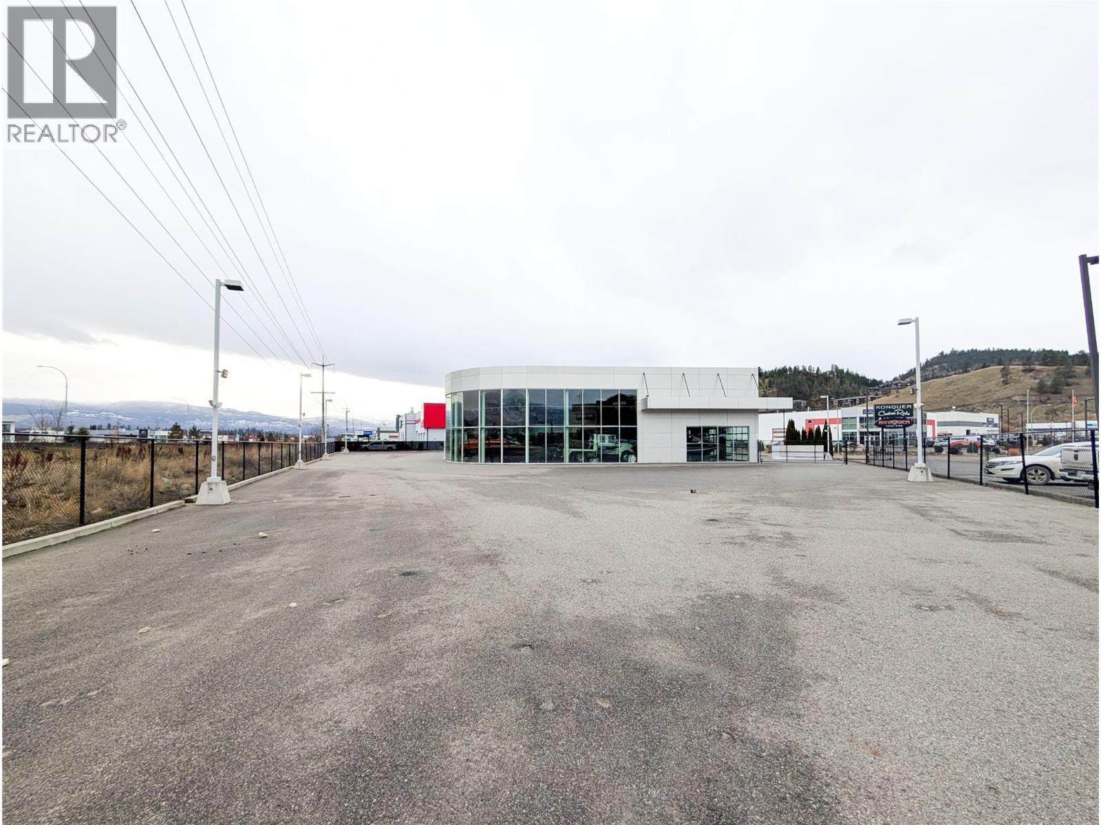  884 McCurdy Place, Kelowna