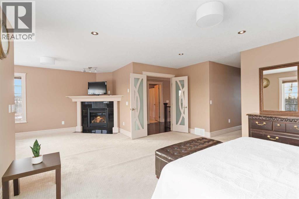 131 Falcon Green, Fort McMurray