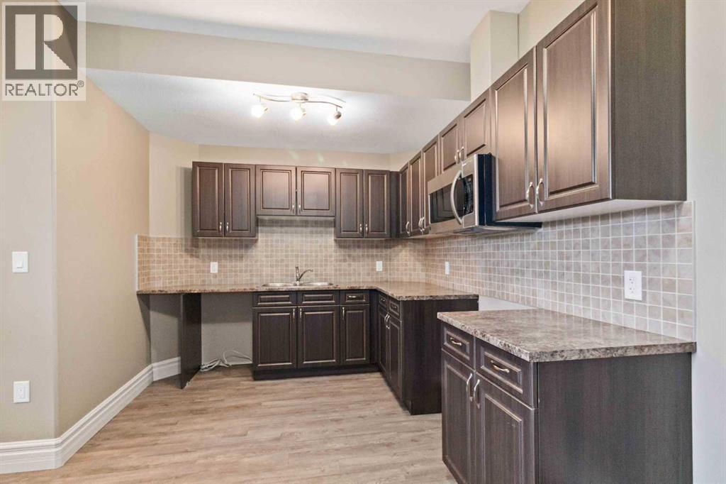 131 Falcon Green, Fort McMurray