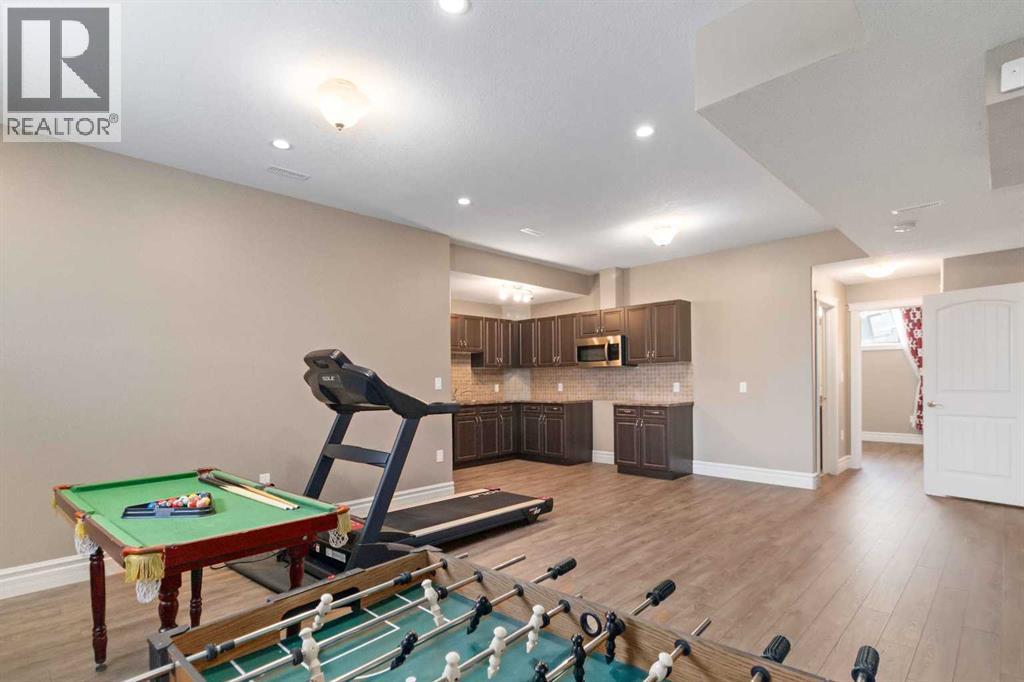 131 Falcon Green, Fort McMurray