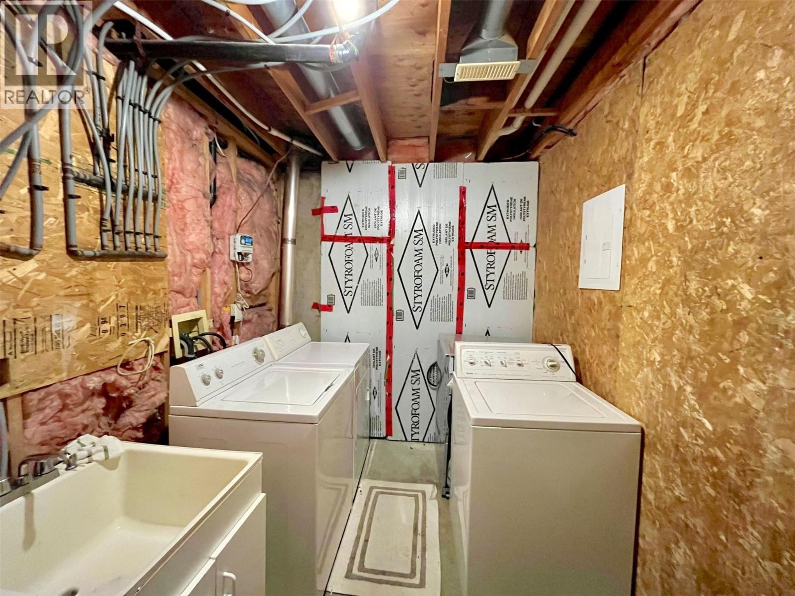 3703 9TH AVENUE - 18