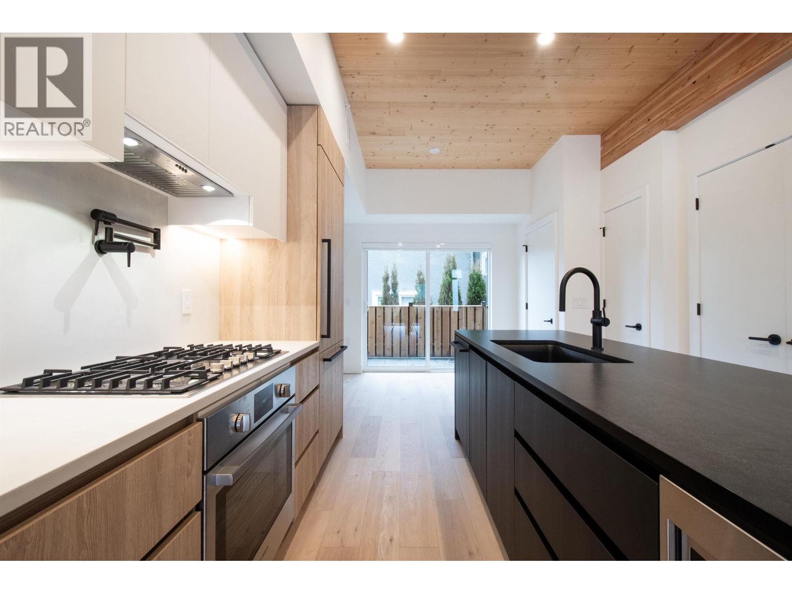 4170 COLUMBIA STREET, Vancouver