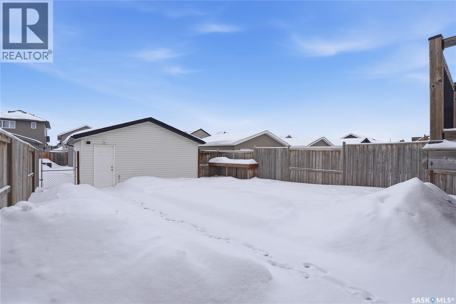 Single Family House 2 Level for Sale in  Kloppenburg WAY Saskatoon 