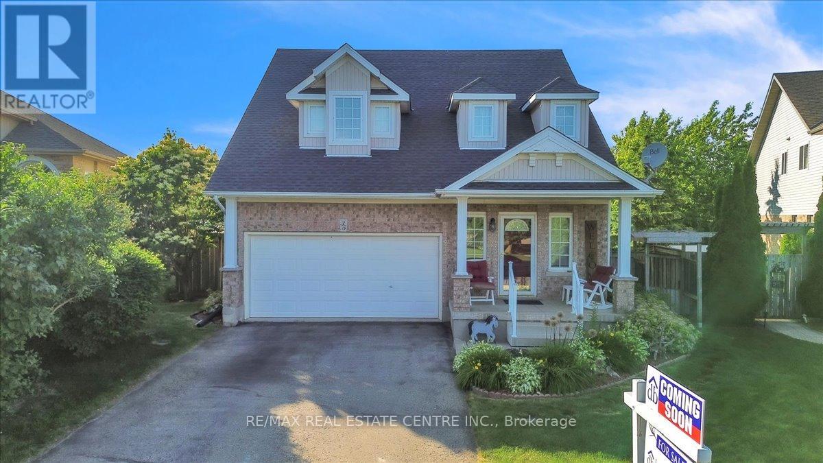 35 CAMERON COURT - 3