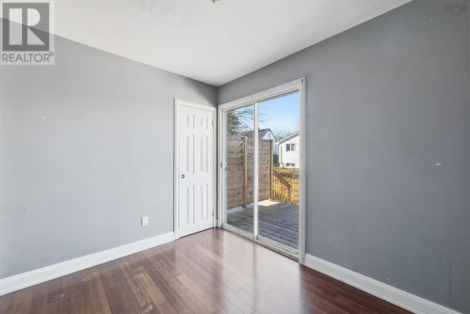 Property 18 of 39 of 3 George Street