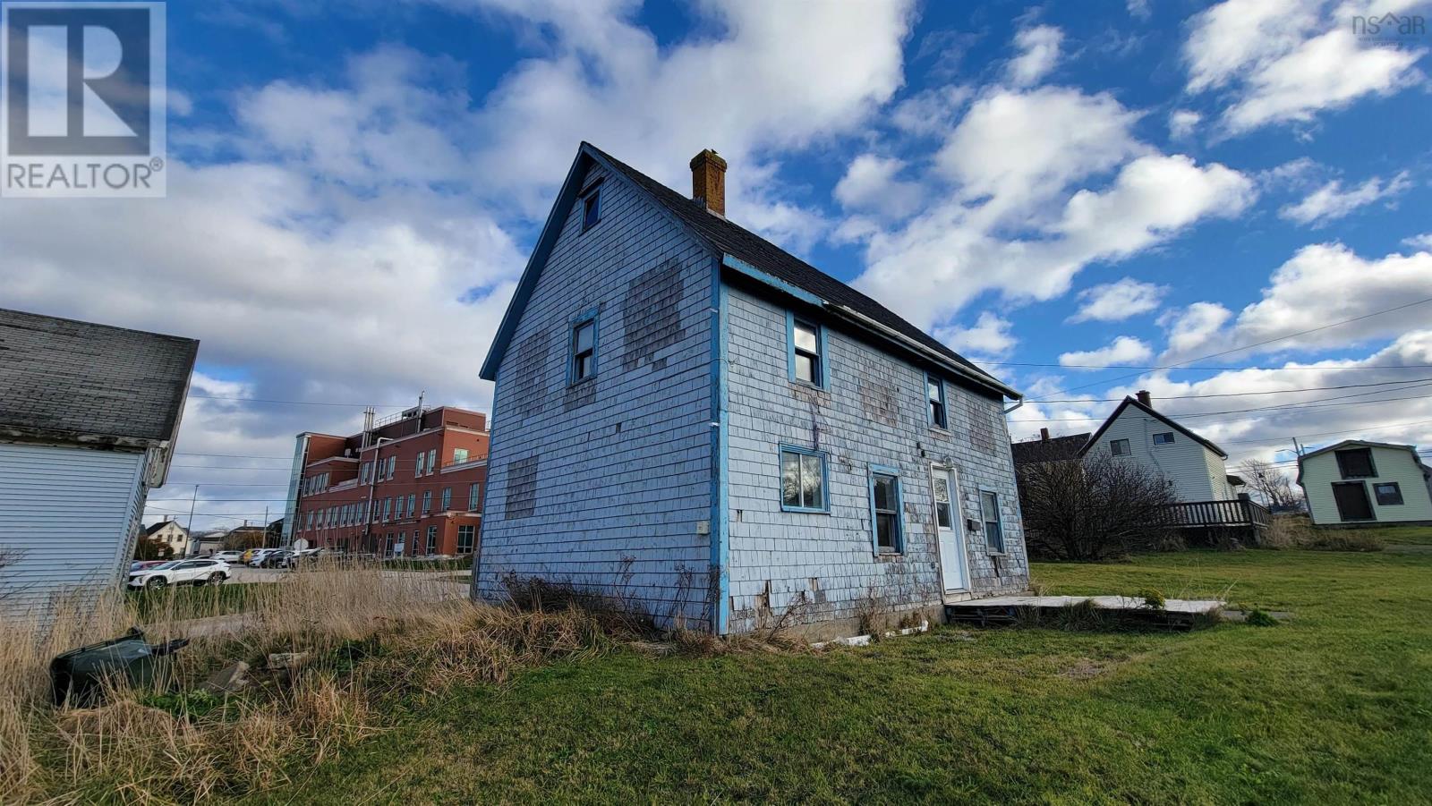 Property 5 of 14 of 10 Porters Lane