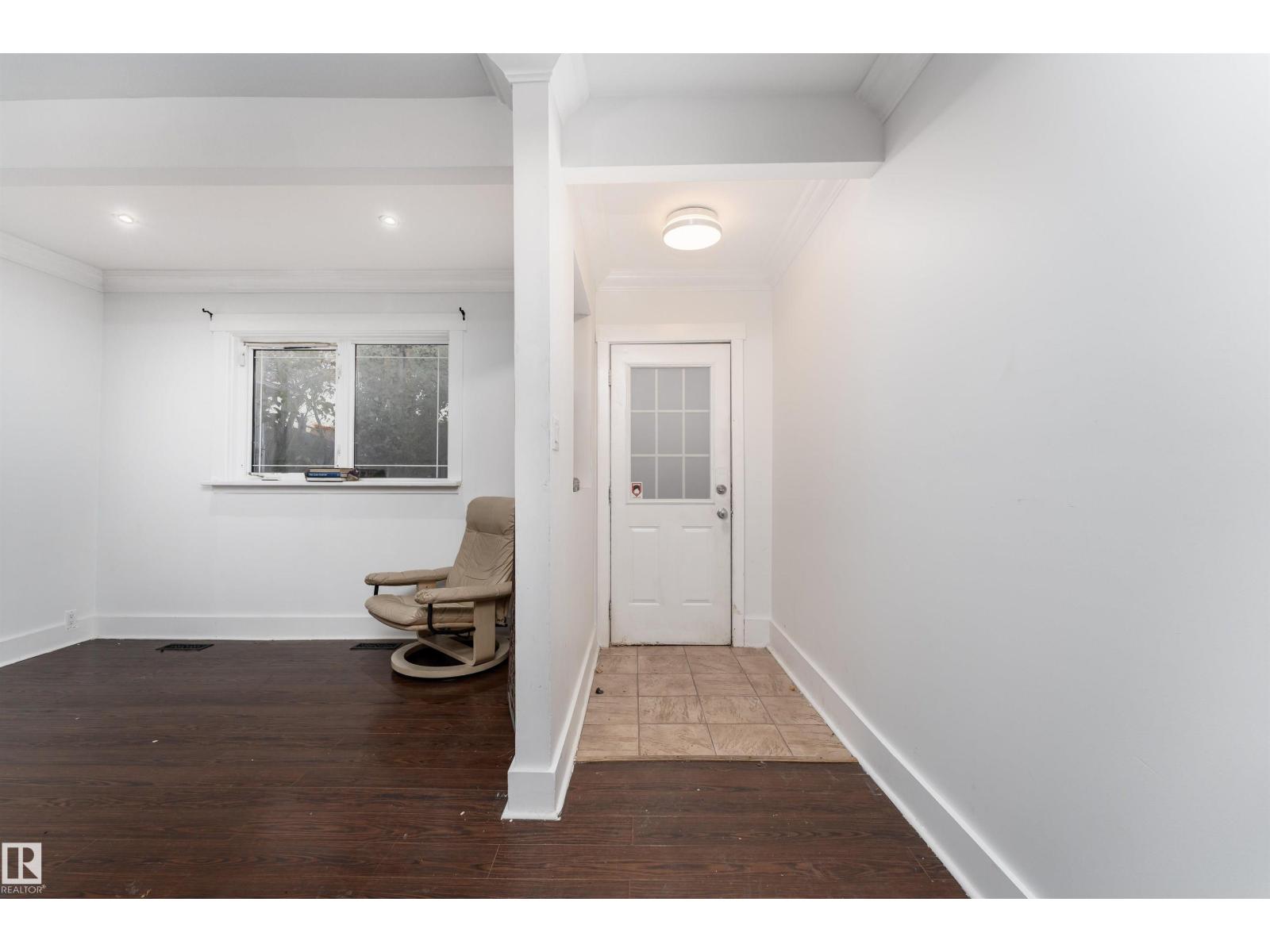 12018 95 ST NW, Edmonton