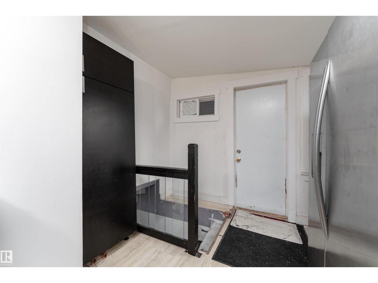 12018 95 ST NW, Edmonton