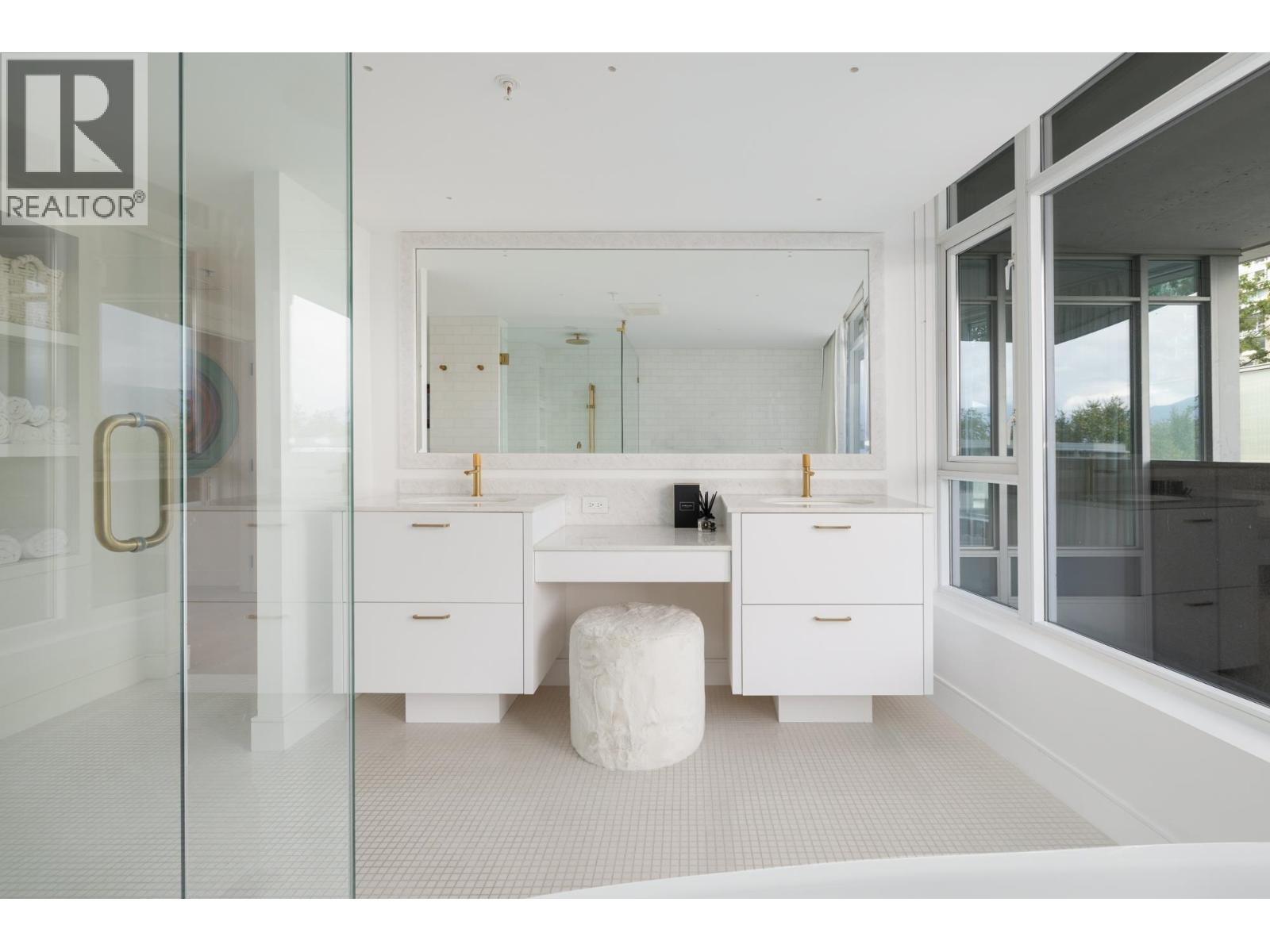 301 1233 W CORDOVA STREET, Vancouver