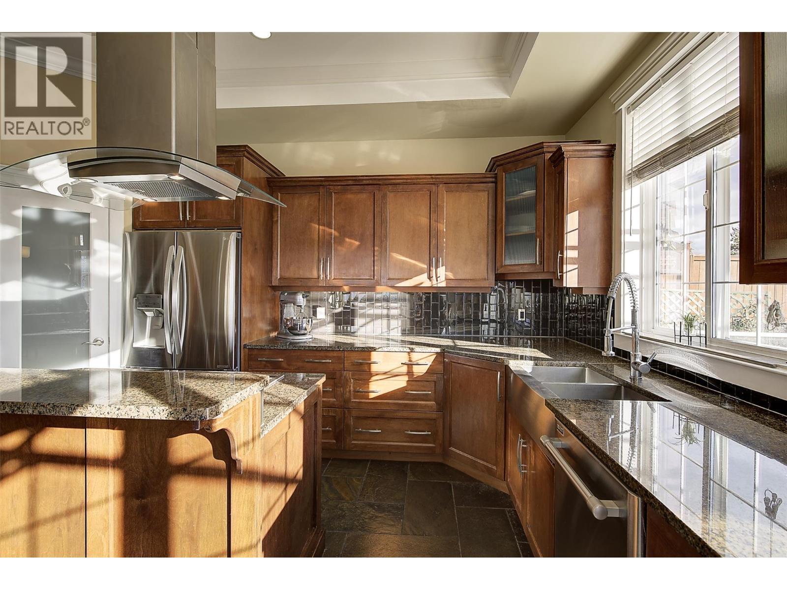  1251 Wilmot Avenue, Kelowna