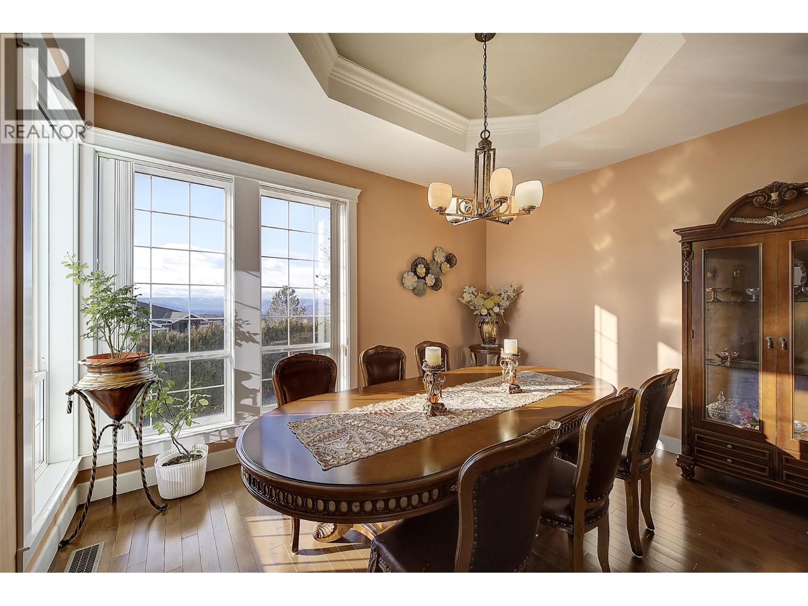  1251 Wilmot Avenue, Kelowna