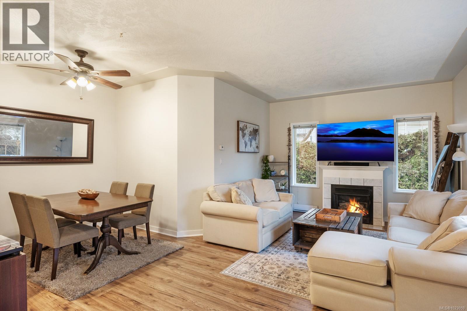 101 2727 1st St, Courtenay