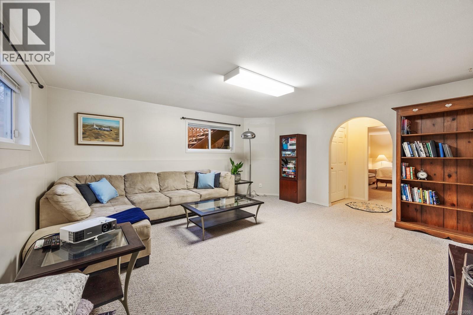 101 2727 1st St, Courtenay