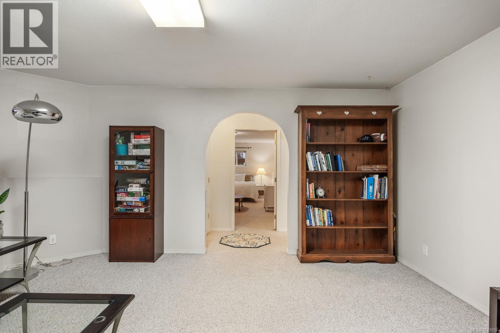 101 2727 1st St, Courtenay