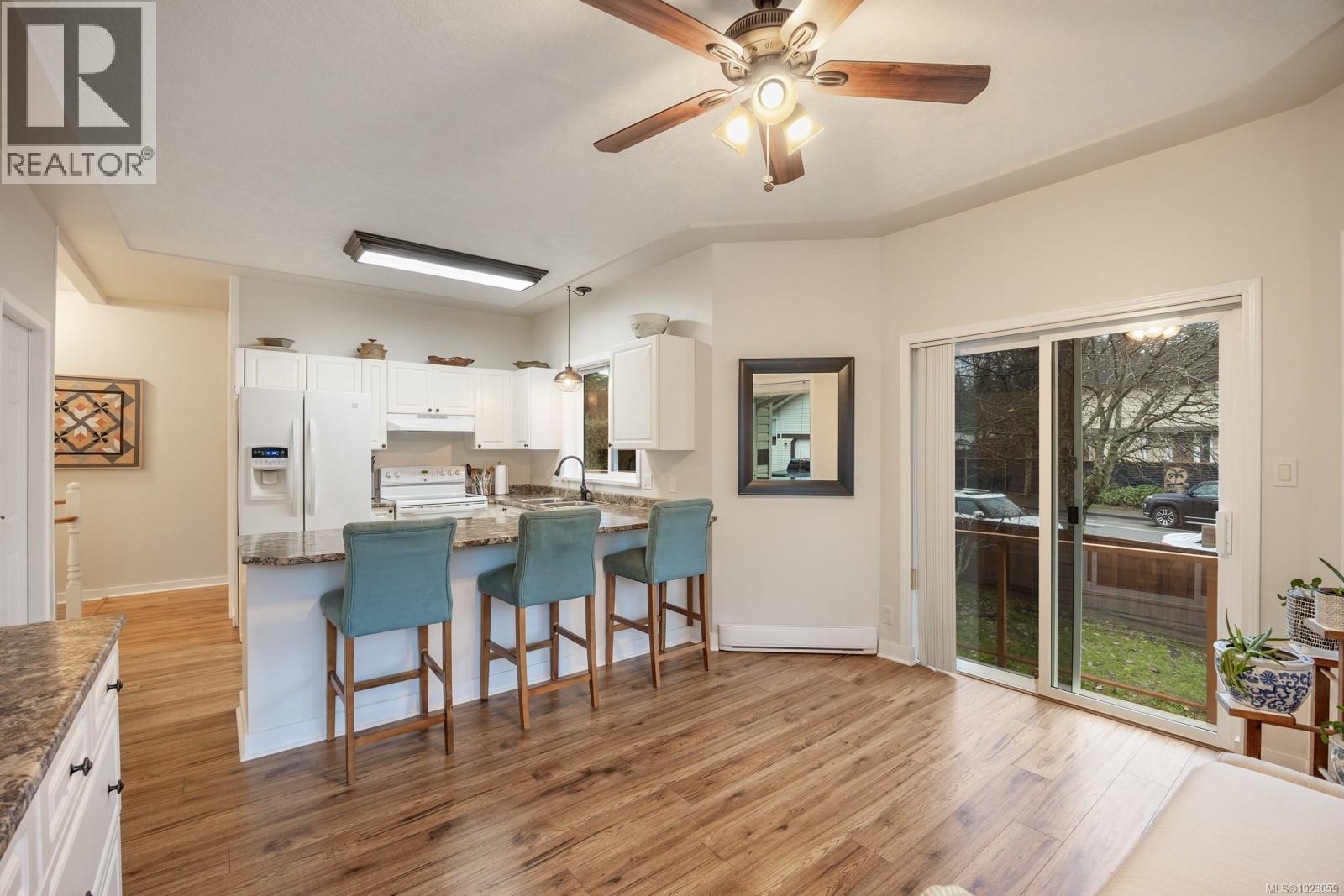 101 2727 1st St, Courtenay