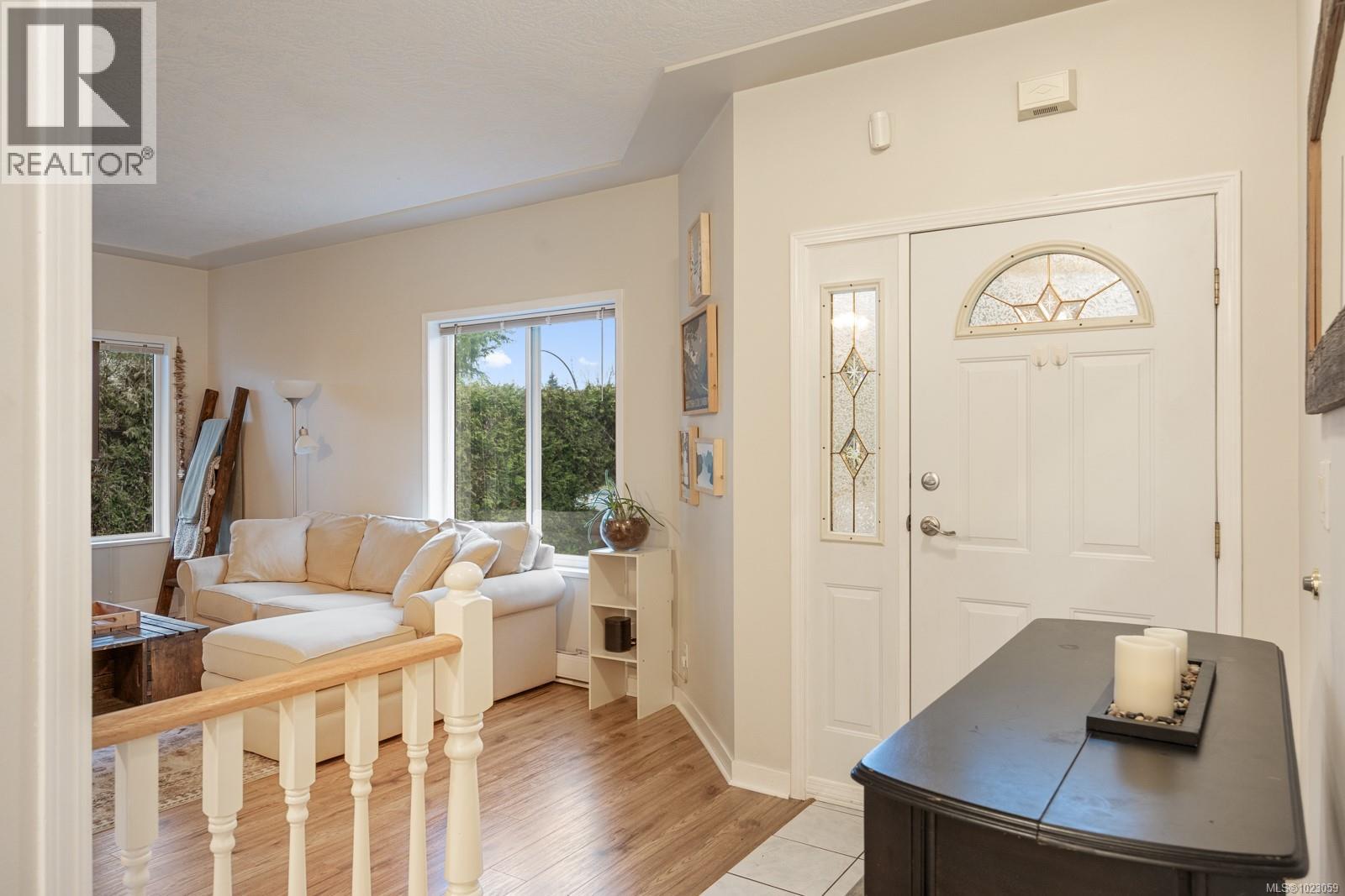 101 2727 1st St, Courtenay